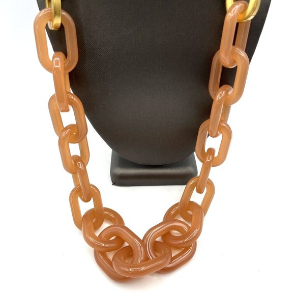 J Crew Nude Pink Lucite Ribbon Necklace Chunky Link Statement Necklace 28" - Picture 5 of 9